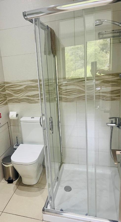 קאלופאנאיוטיס Riverside Suite מראה חיצוני תמונה